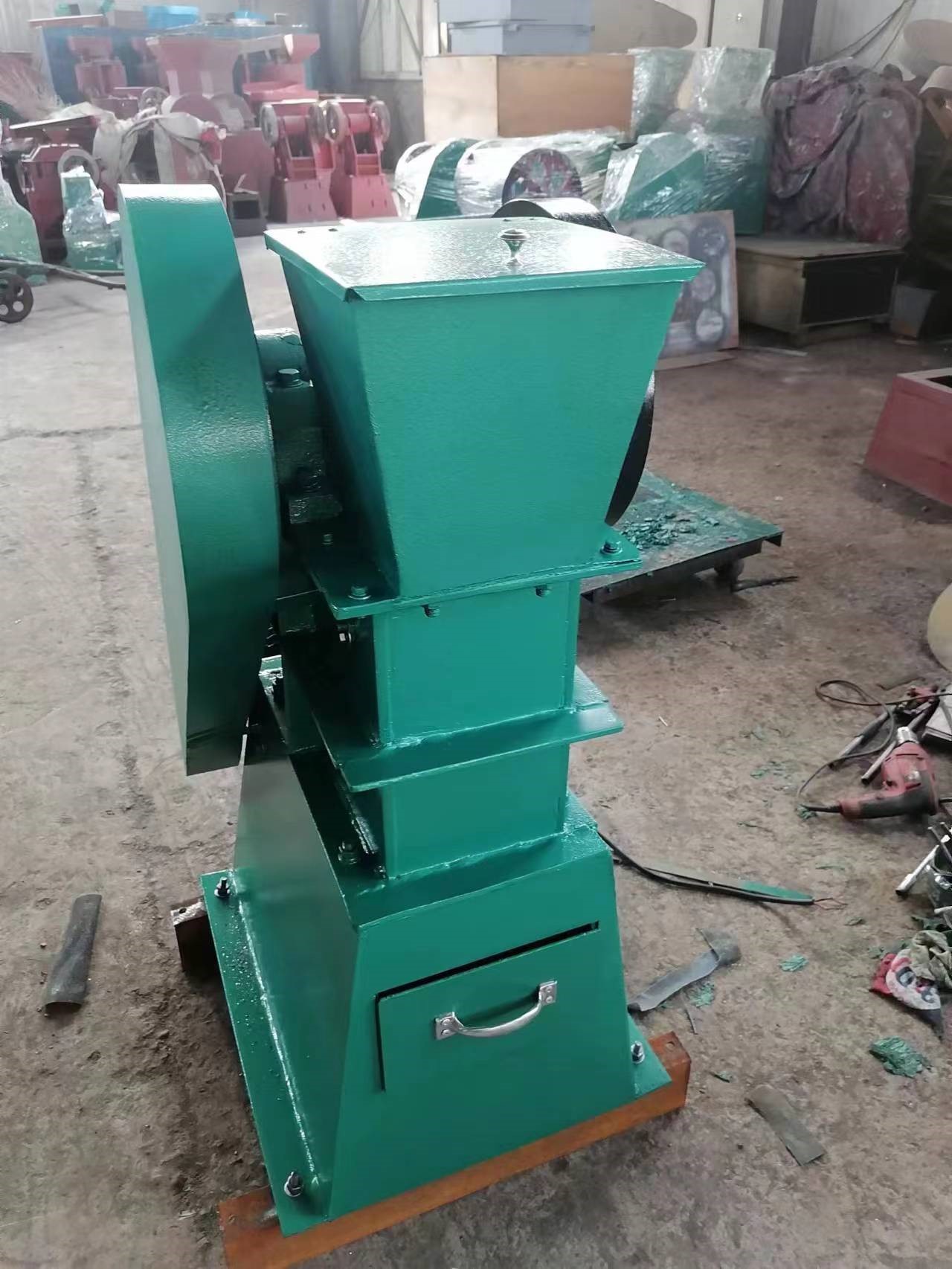 Lab Jaw Crusher EP-III 125X150 project in Philippines